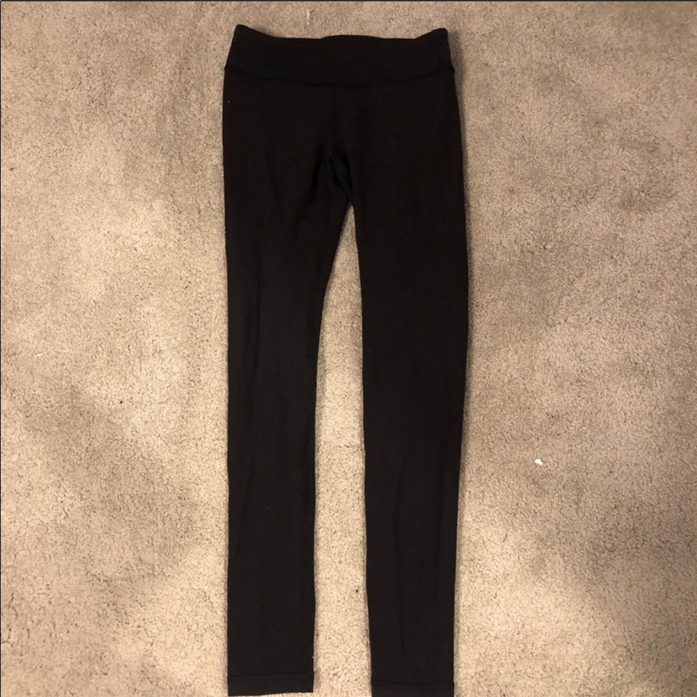 Black ivivva rhythmic tight leggings. Size 10